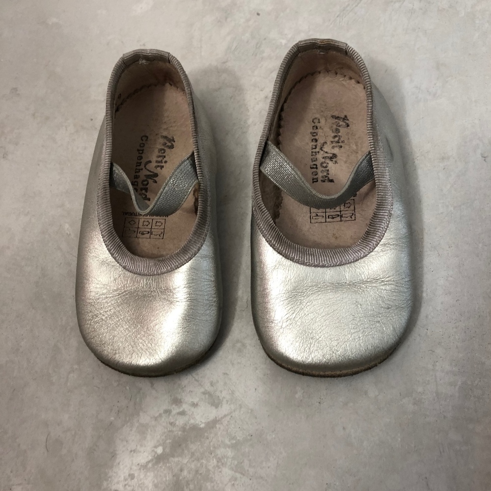 Petit Nord Silver Ballet Shoes
